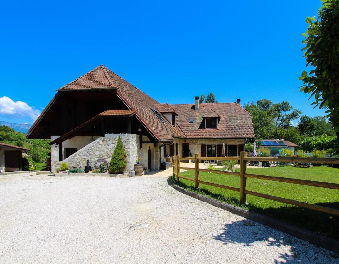 Bed and Breakfast L'Etang De La Tourne Les Marches Zewnętrze zdjęcie